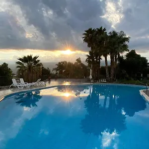 Agriturismo Serra San Biagio Calatabiano